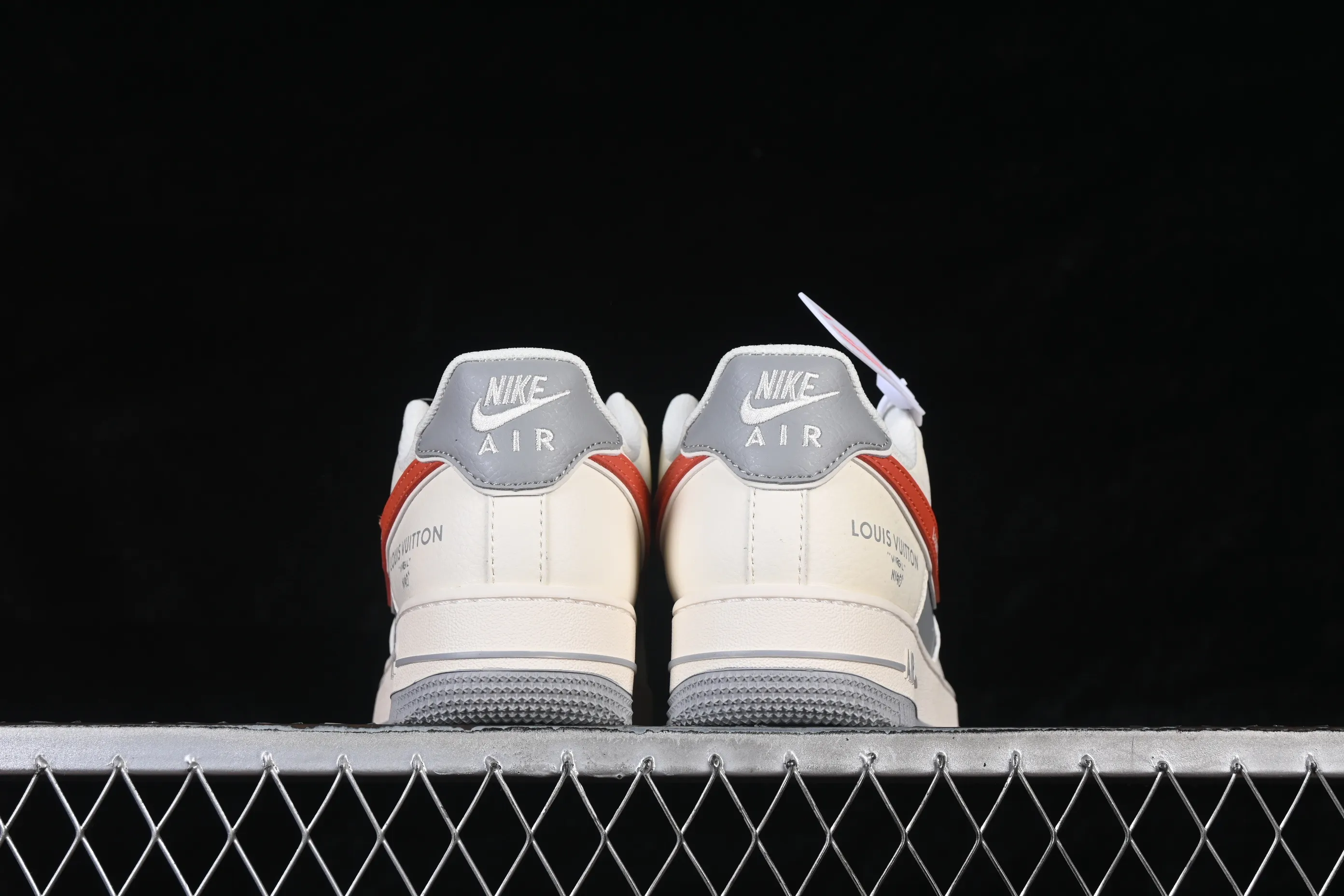 All categories Nk Air Force 1 Air Force series Nk Air Force 1 Low Air Force low-top Nike Air Force 1'07 Low joint beige gray red stitching Air Force 1 low-top casual sneakers JP8028-070